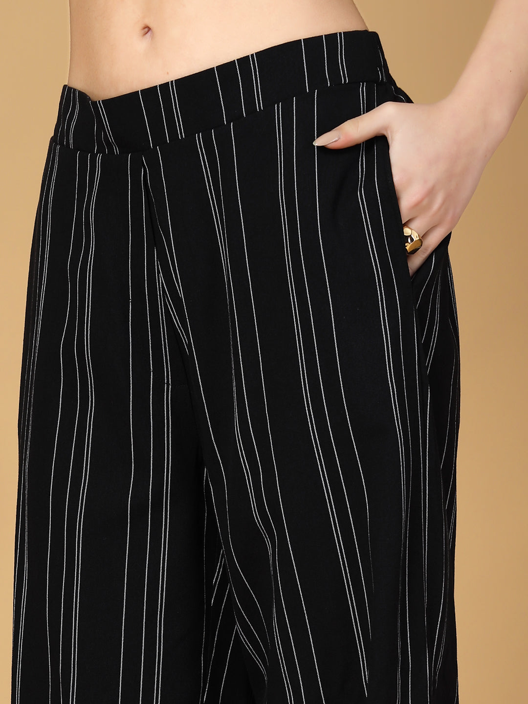 Gipsy Black Striped Cotton Vest With Pants