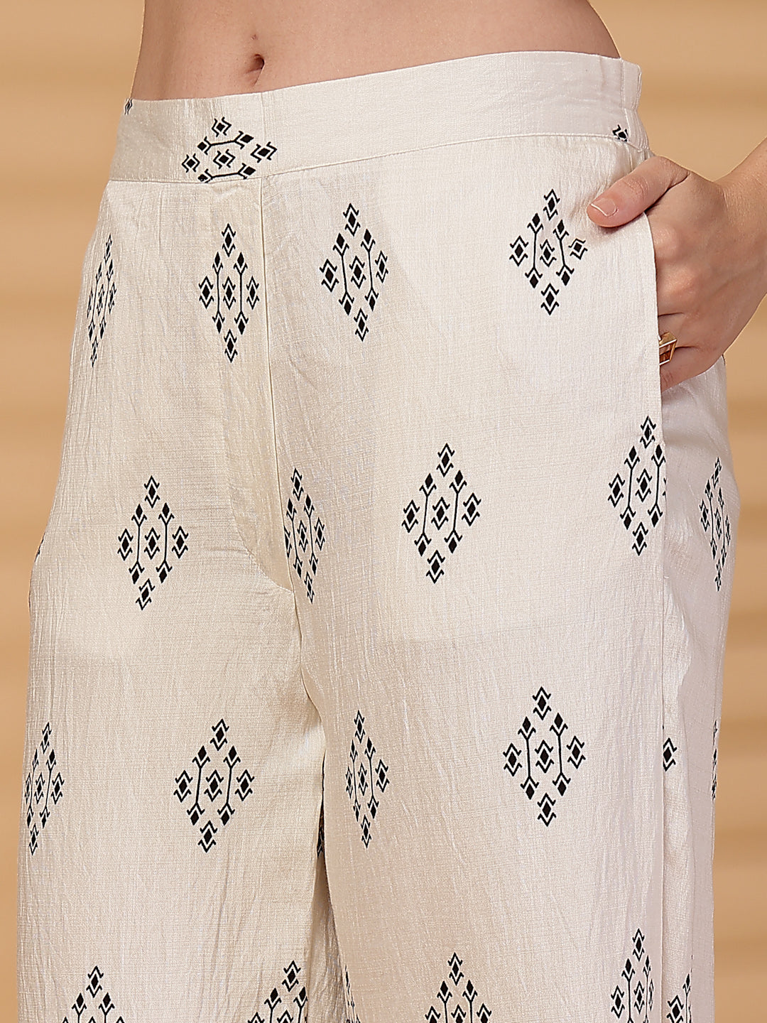 Gipsy White Printed Rayon Top With Pants