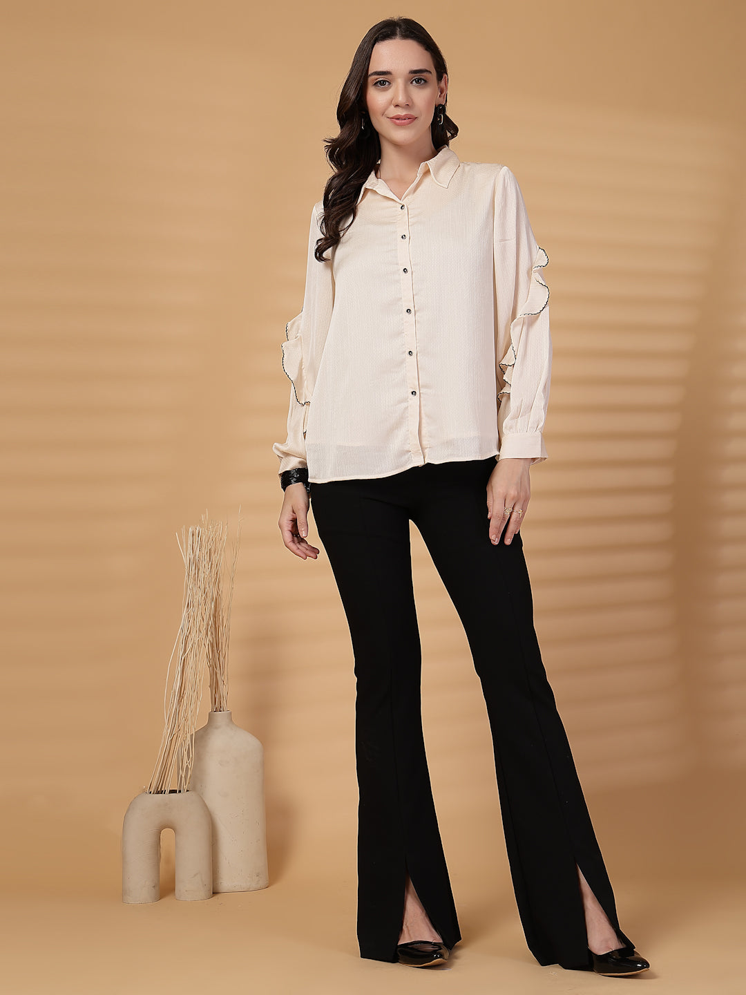 Gipsy Cream Ruffle Sleeves Shirt