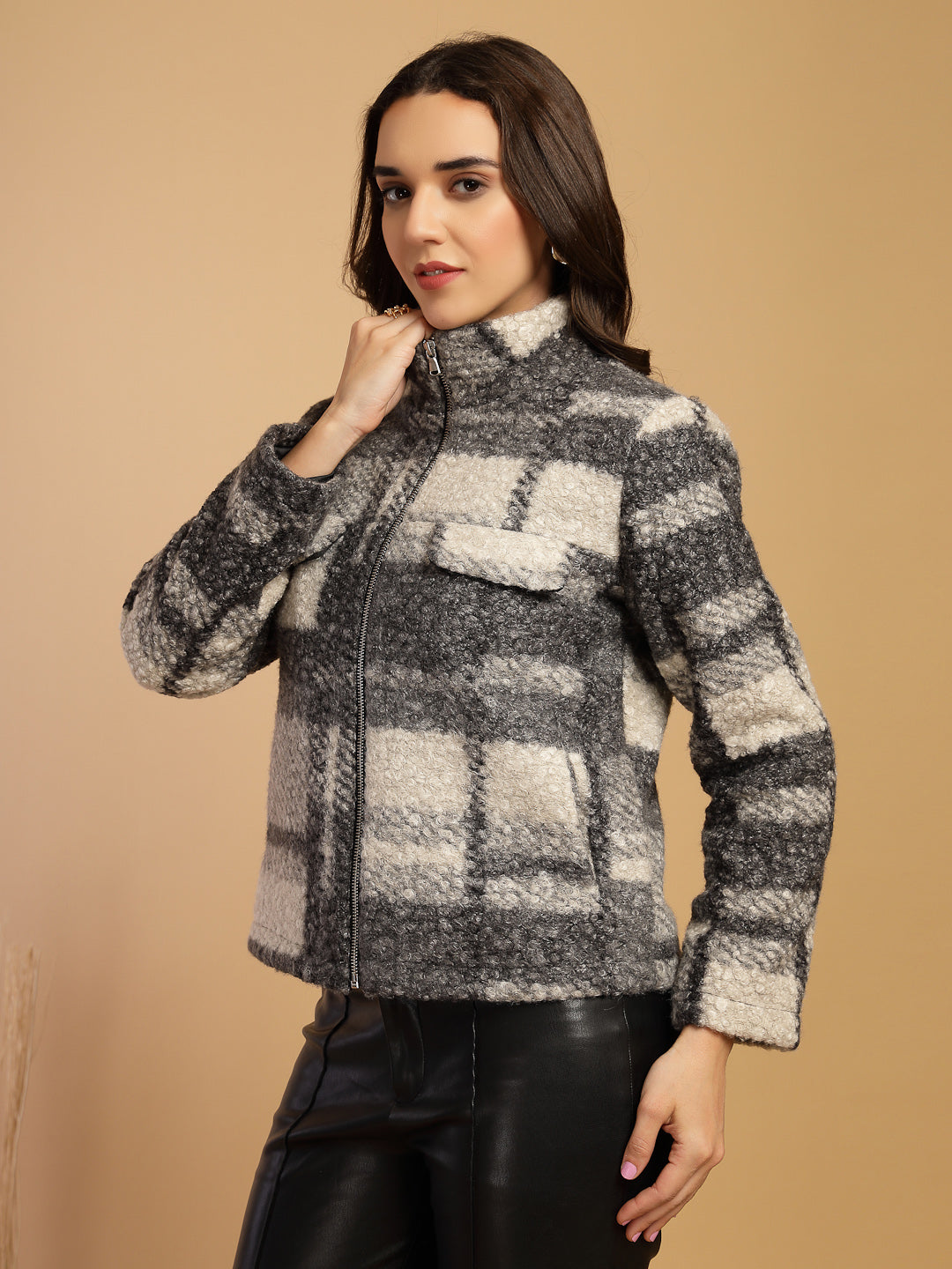 Grey Regular Fit Jacket For Gipsy Woman Stylish and Cozy Winter Collection