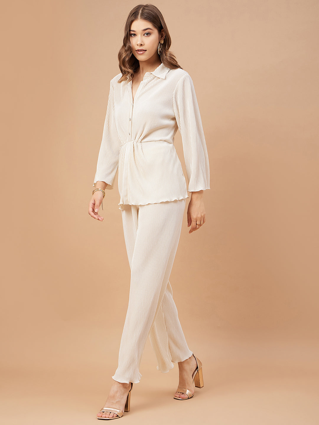 Gipsy Women Ivory Solid Satin Bishop Sleeve Collar Neck Co-Ord Set
