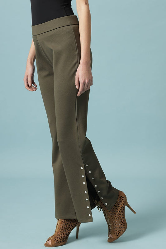 Olive Solid Knitted Bootcut Jegging