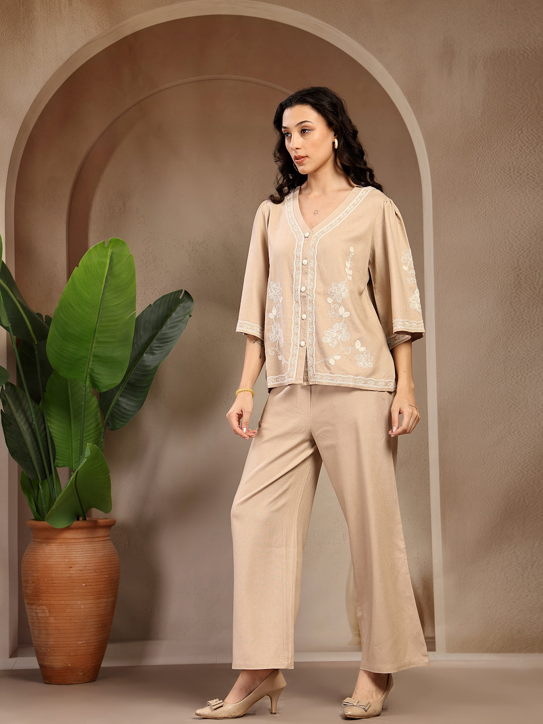 Gipsy Beige Embroidered Linen Cord Set