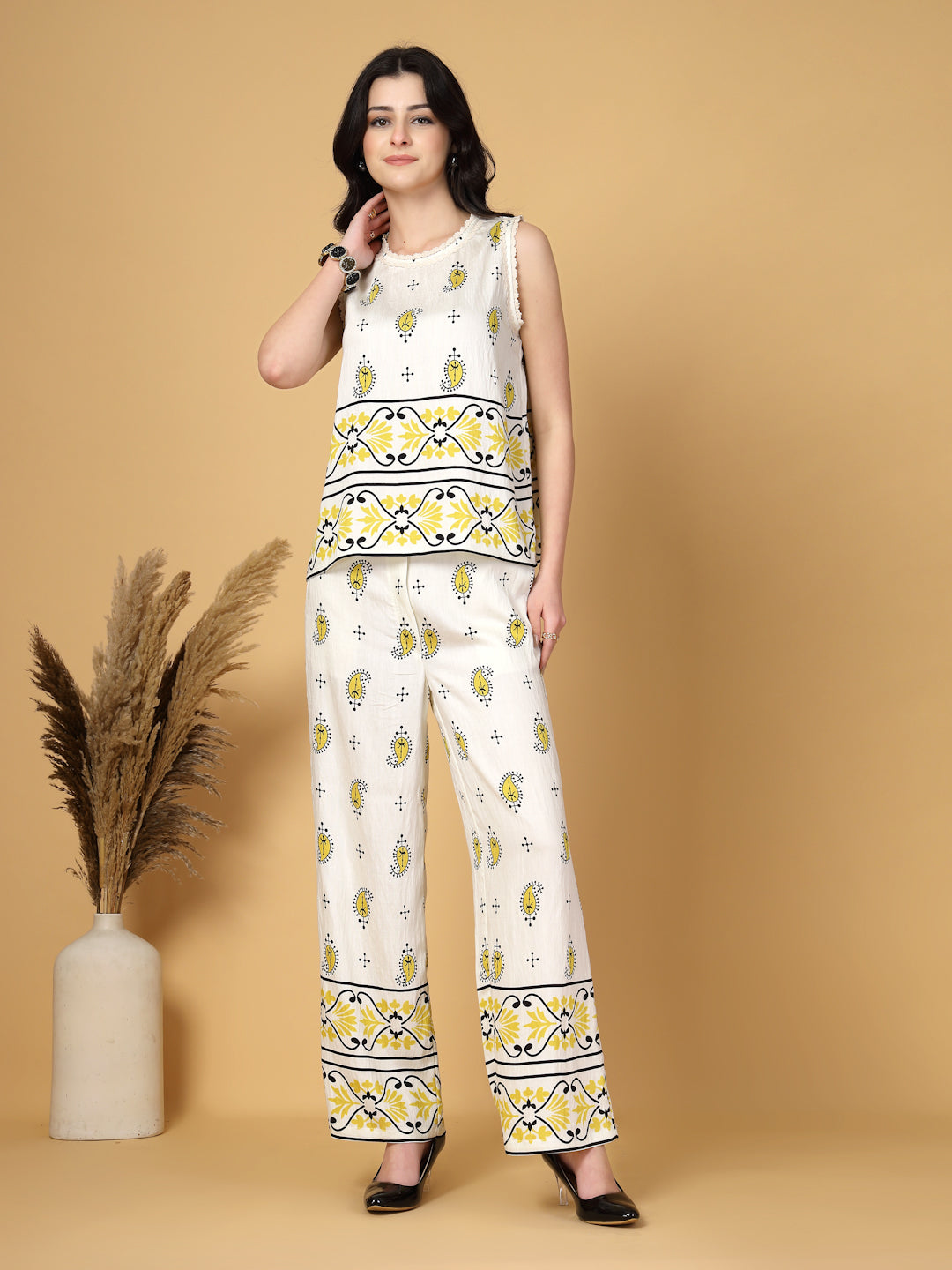 Gipsy Yellow Paisley Rayon Top With Pants