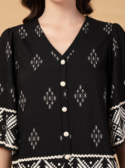 Gipsy Black Printed Rayon Top With Pants
