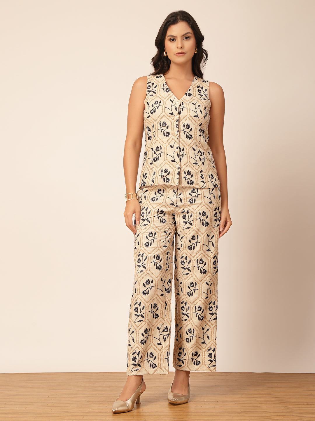 Gipsy Beige Embroidery Sleeveless Co-ord Set