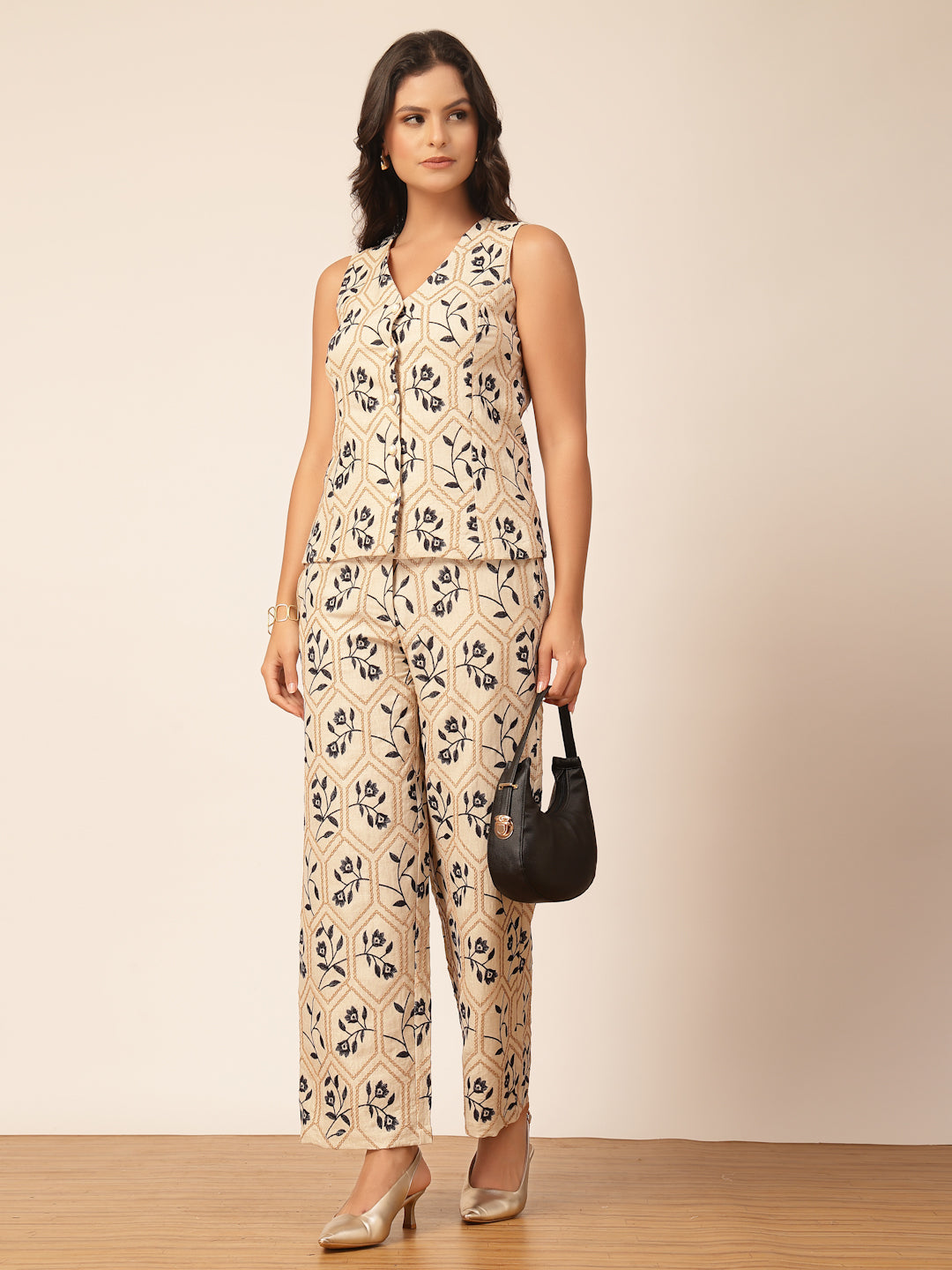 Gipsy Beige Embroidery Sleeveless Co-ord Set