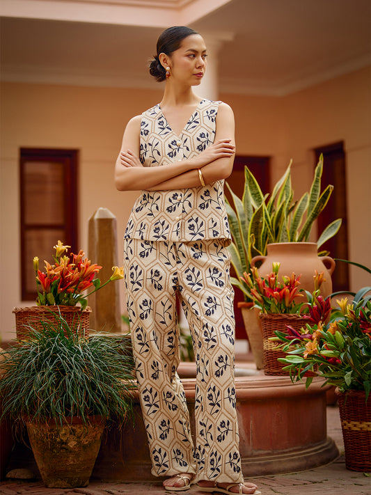 Gipsy Beige Embroidery Sleeveless Co-ord Set