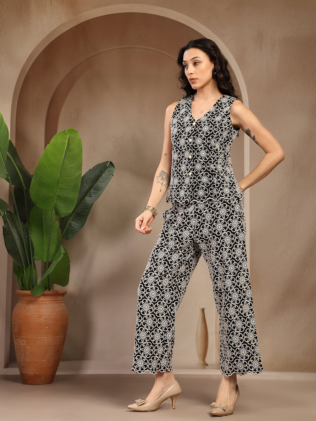 Black Embroidery Cotton Co-Ord Set