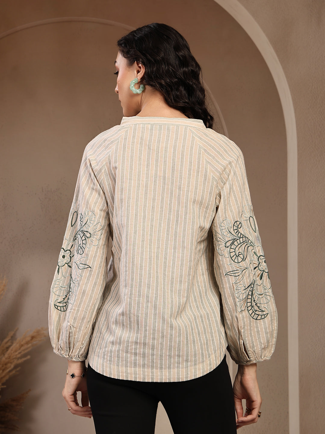 Gipsy Beige Solid Cotton Tunic