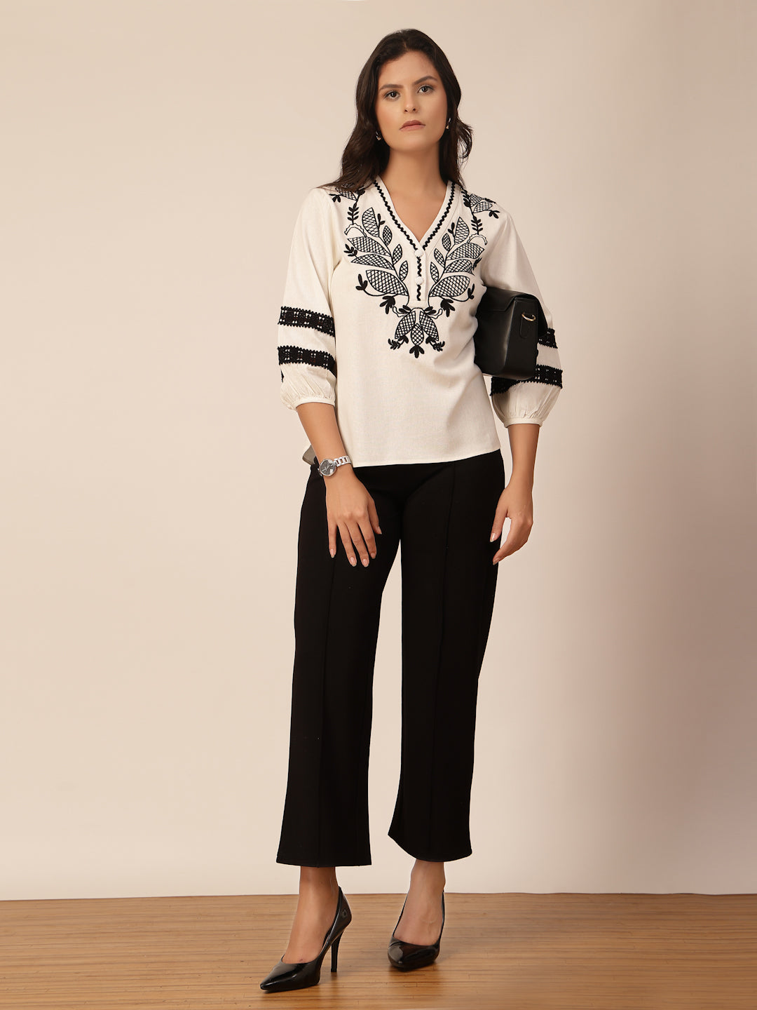 Gipsy Black & White Embroidery Linen Tunic
