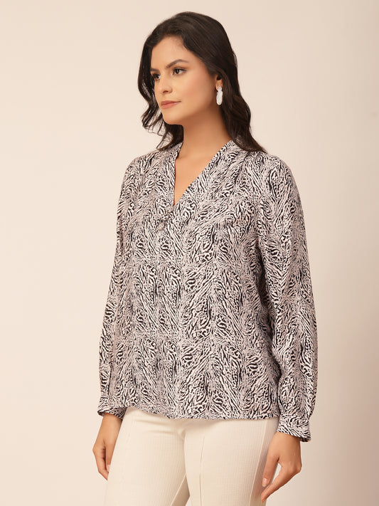 Gipsy Black & White Viscose Abstract Printed Tunic