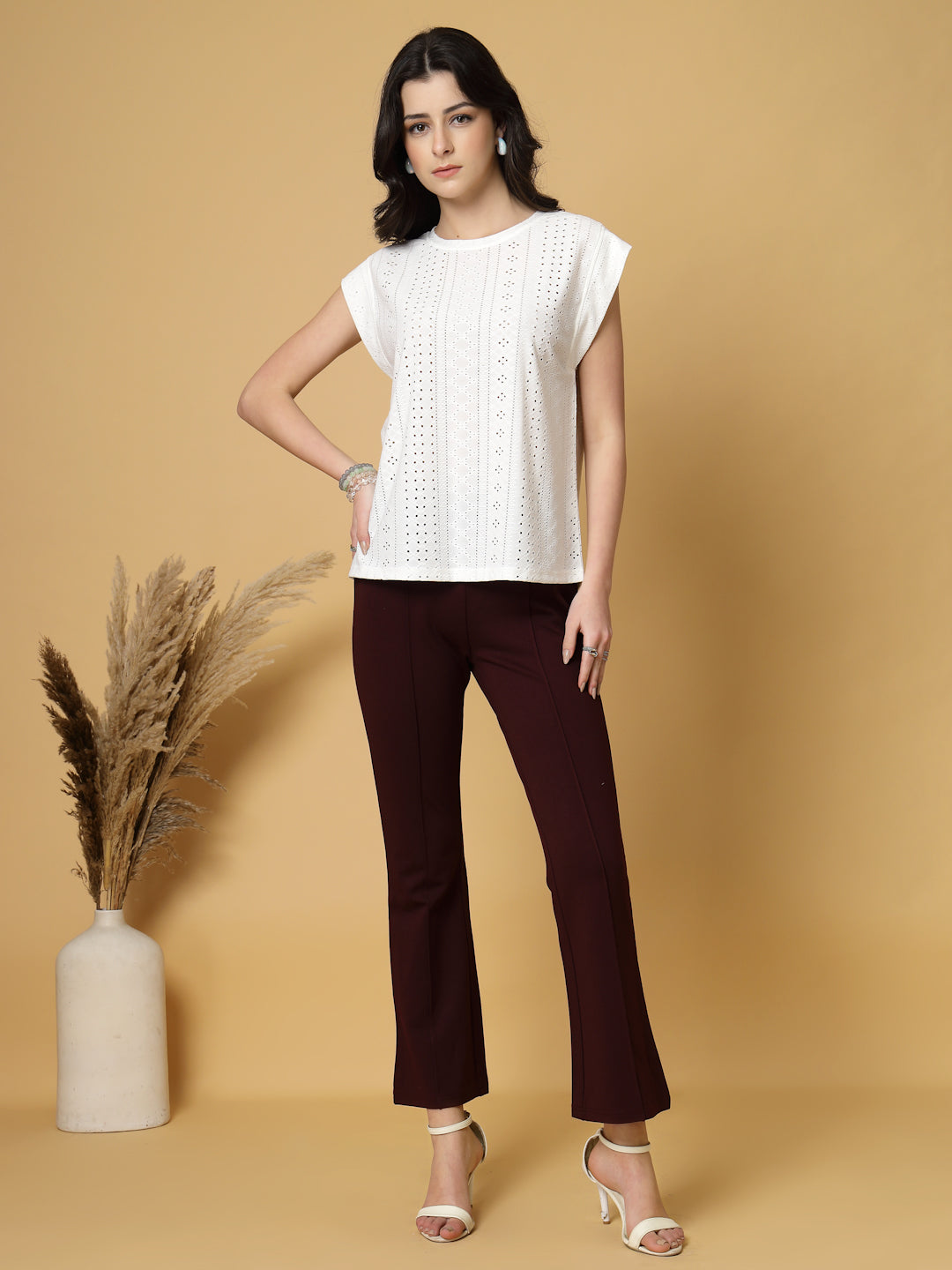 Gipsy White Short Sleeves Round Neck Knitted T-Shirt