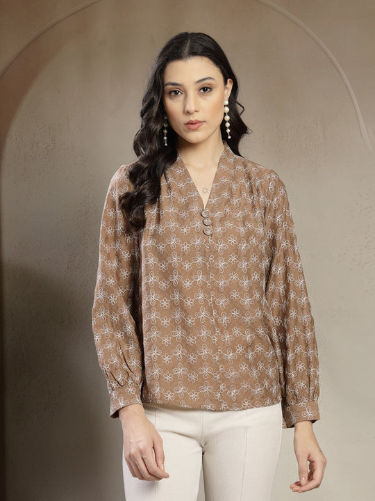 Chiq & Elegant Gipsy Beige Rayon V-Neck Tunic