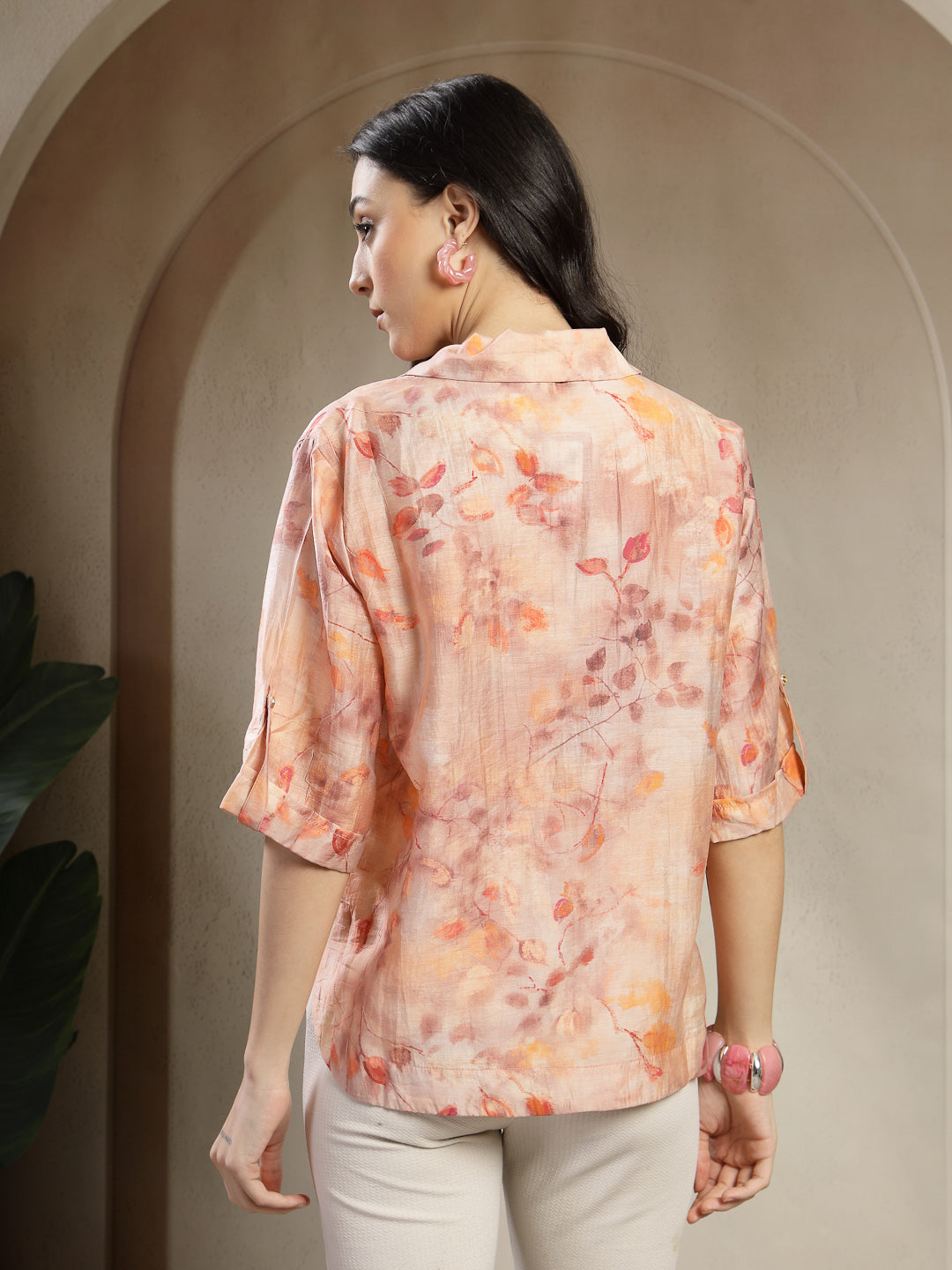 Gipsy Peach Rayon printed V-Neck Tunic