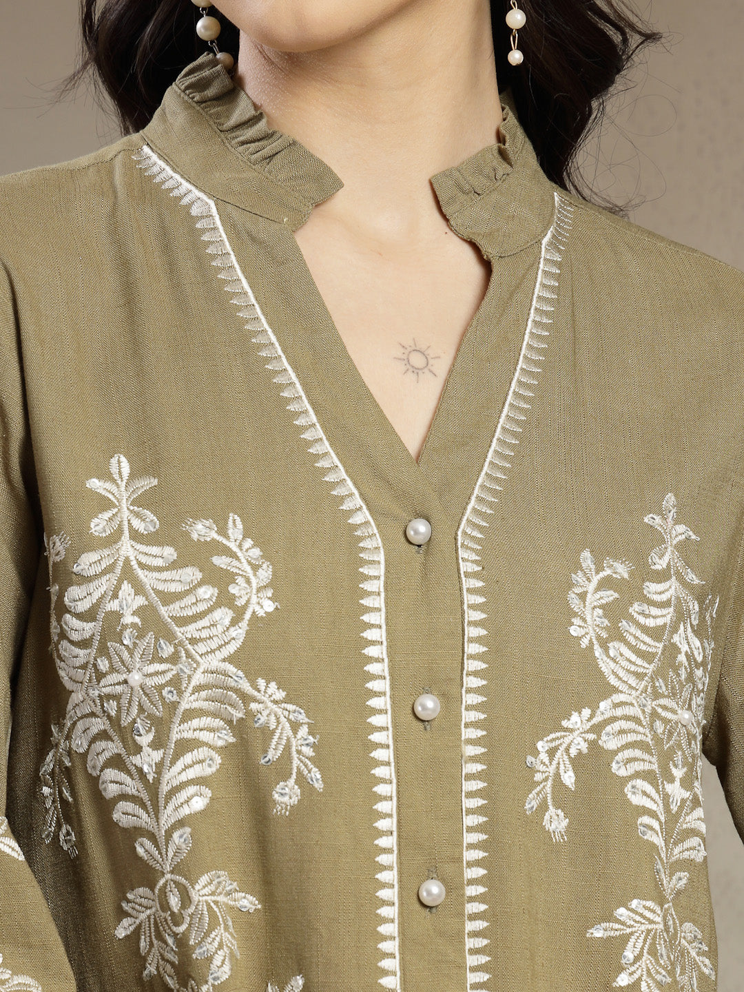 Gipsy Olive Embroidery Linen & Viscose Tunic with Mandarin Collar