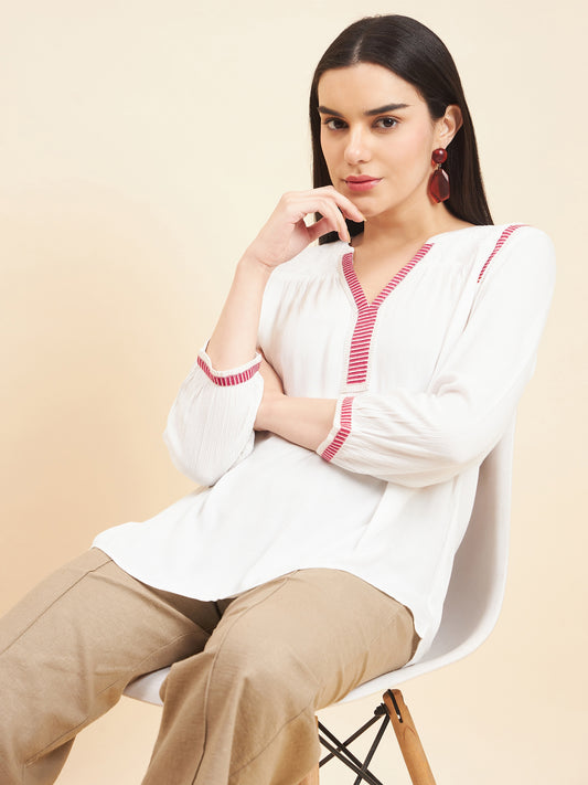 Gipsy Women Solid Embroidery Cotton White Tunic