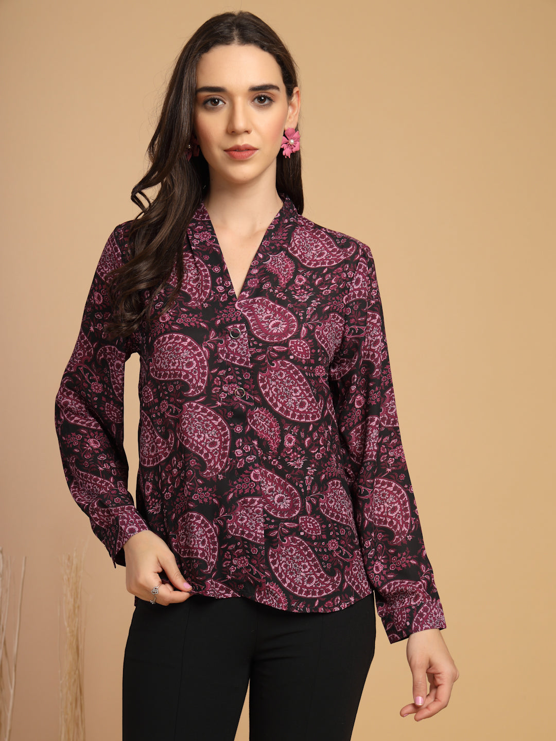 Purple Top For Gipsy Woman Stylish And Cozy Winter Collection