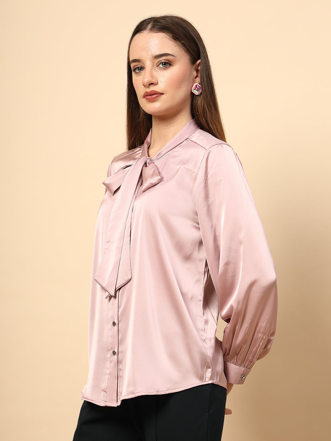 Rose Dust Top With Shine Button and Collar Tie