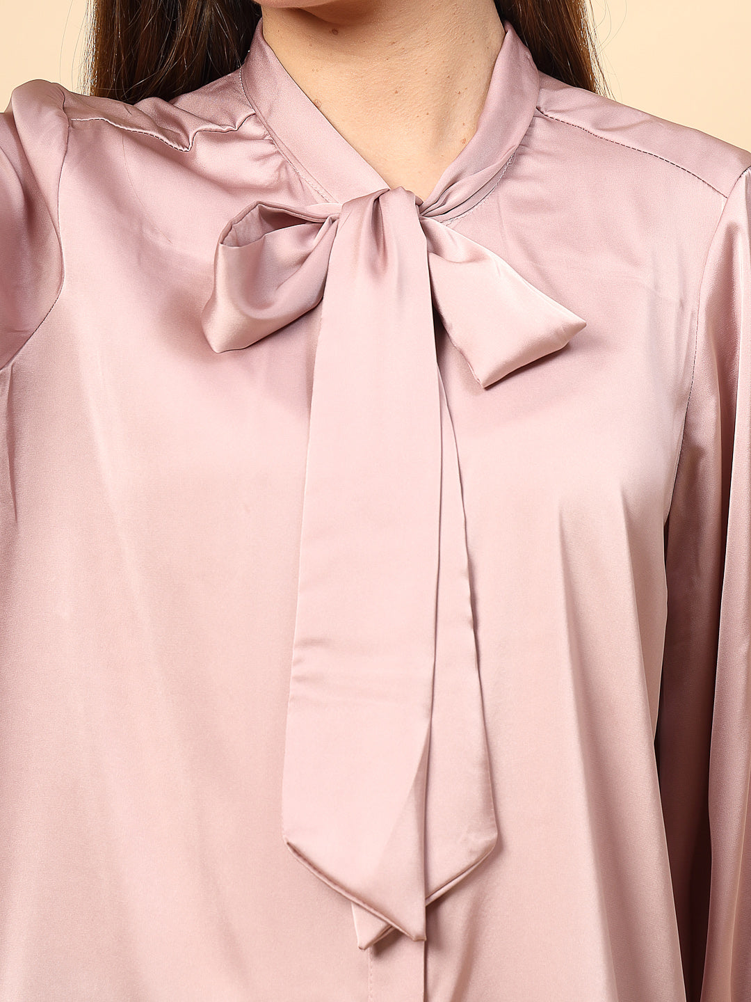 Rose Dust Top With Shine Button and Collar Tie