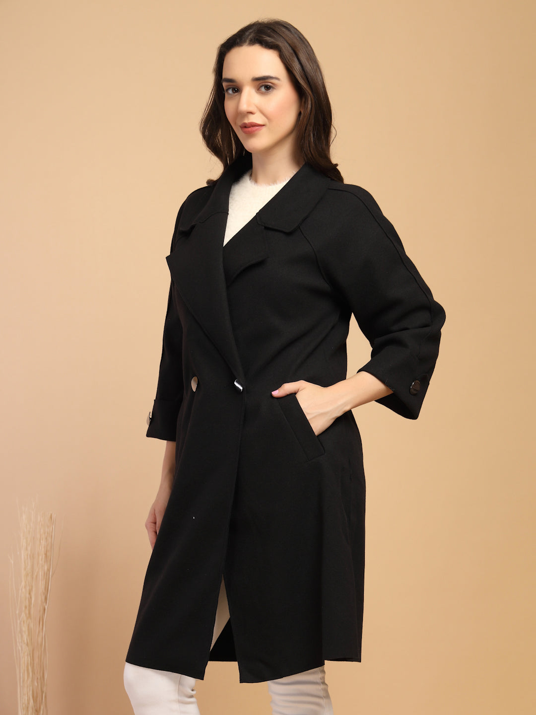 Black Solid Lapel Collar Coat