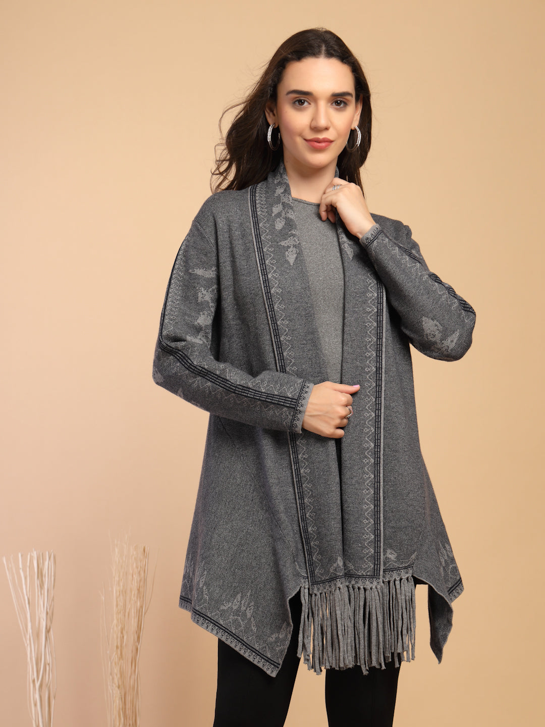 Black Cape For Gipsy Woman Stylish And Cozy Winter Collection