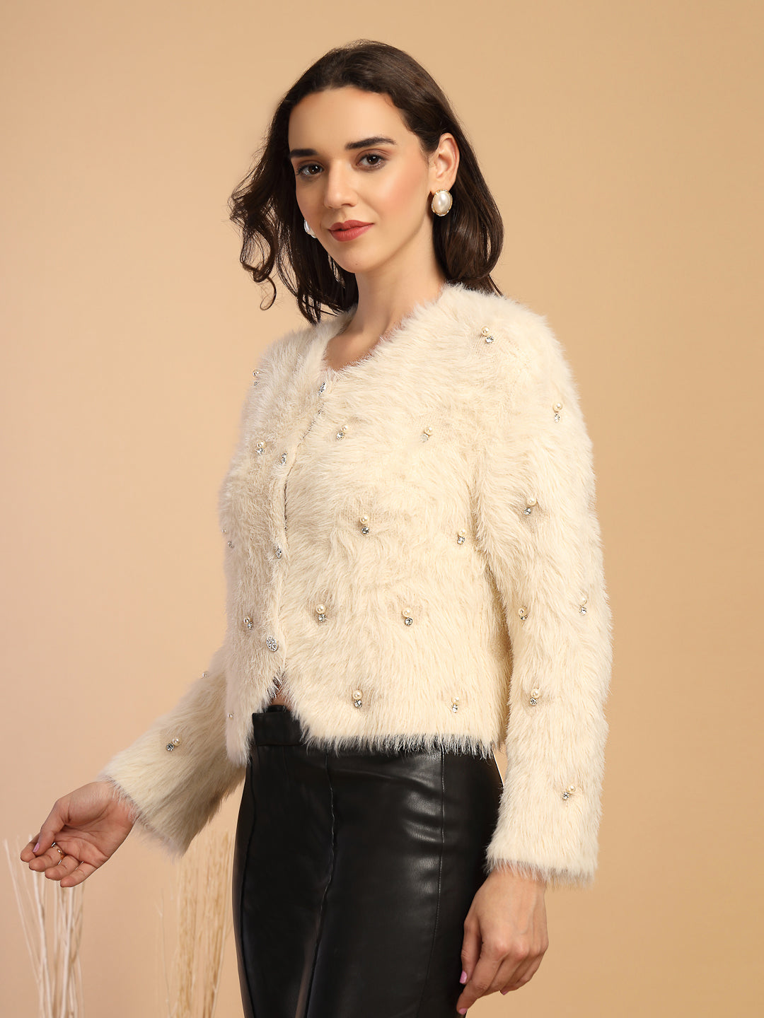 Beige Solid V-Neck Short Cardigan