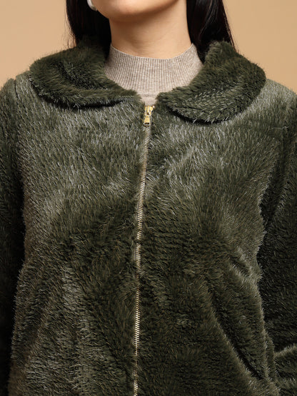 Olive Regular Fit Jacket For Gipsy Woman Stylish and Cozy Winter Collection