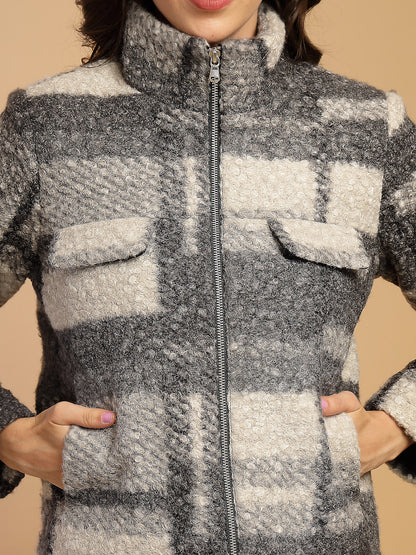 Grey Regular Fit Jacket For Gipsy Woman Stylish and Cozy Winter Collection