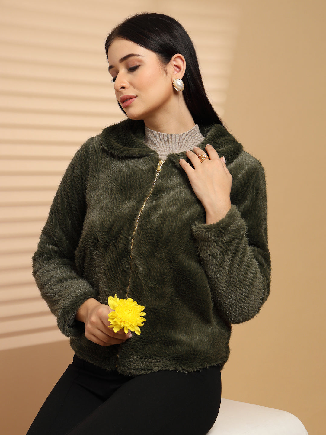 Olive Solid Lapel Collar Jacket