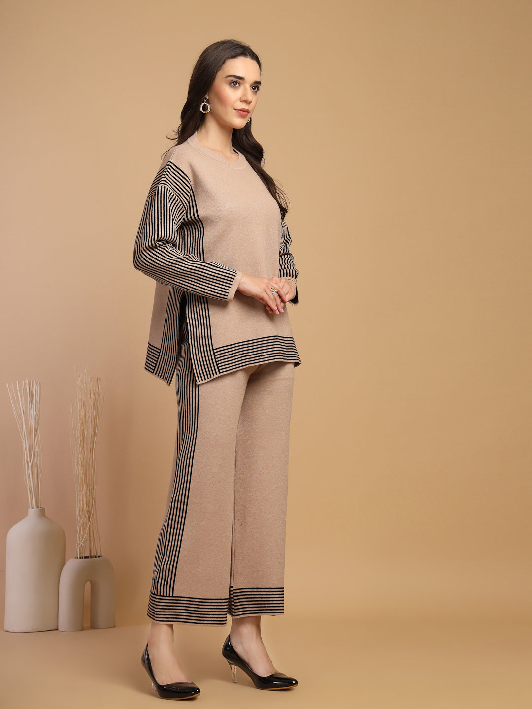Beige & Black Co-Ord Set For Gipsy Woman Stylish And Cozy Winter Collection