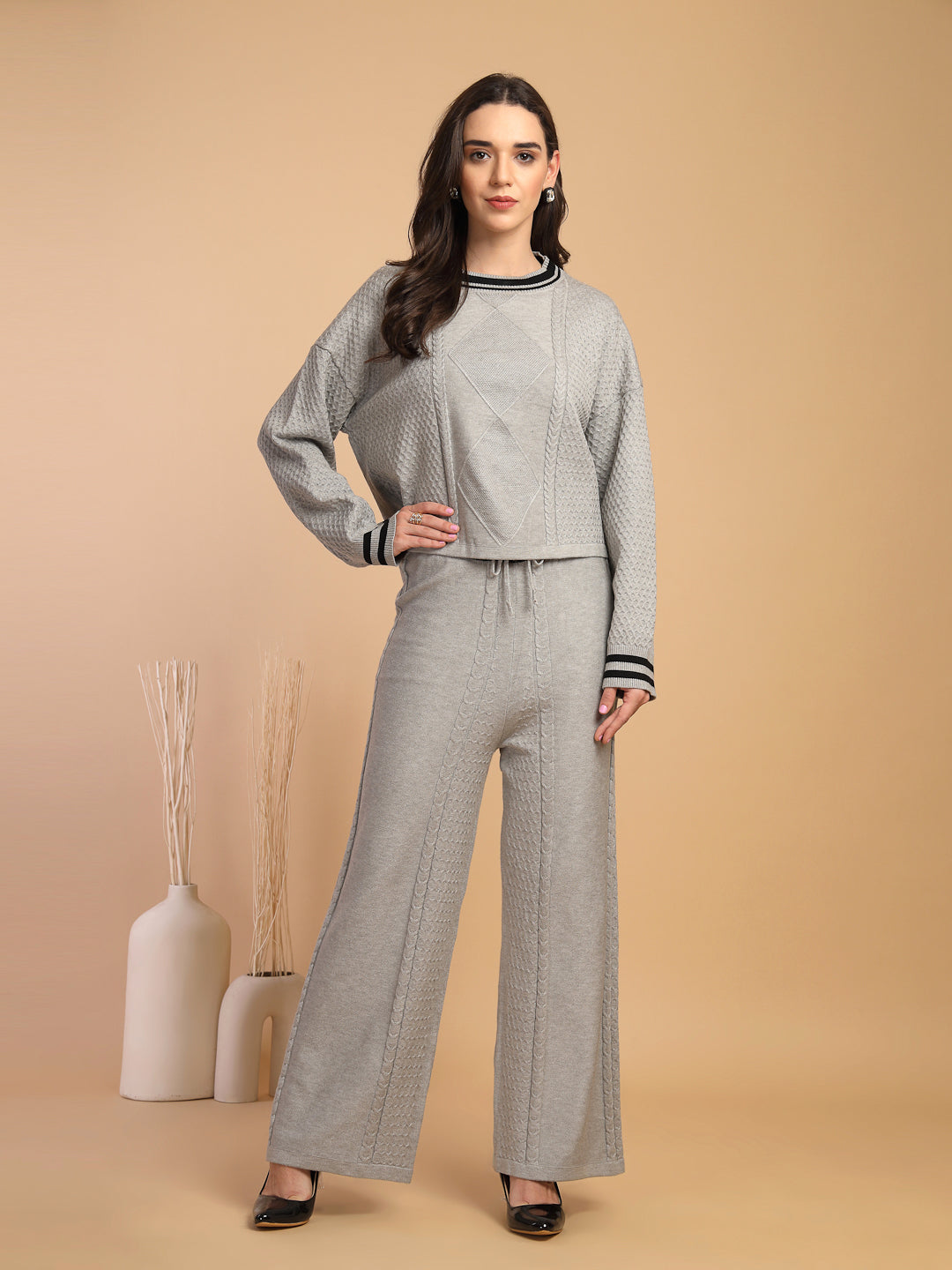 Grey & Black Co-Ord Set For Gipsy Woman Stylish And Cozy Winter Collection