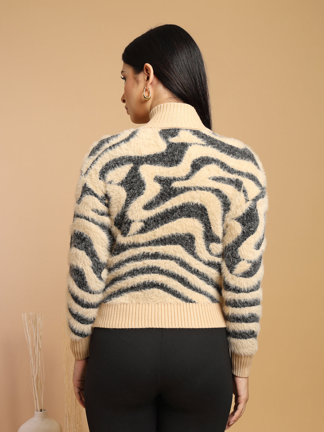 Black & Beige Printed Round Neck Sweater