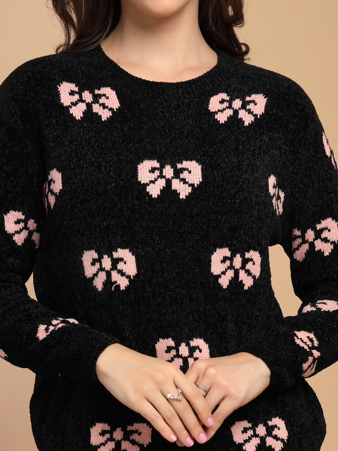 Black & Pink Printed Round Neck Pullover Sweater
