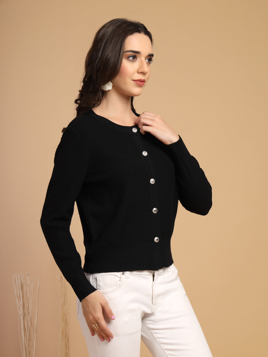 Black Solid Round Neck Sweater