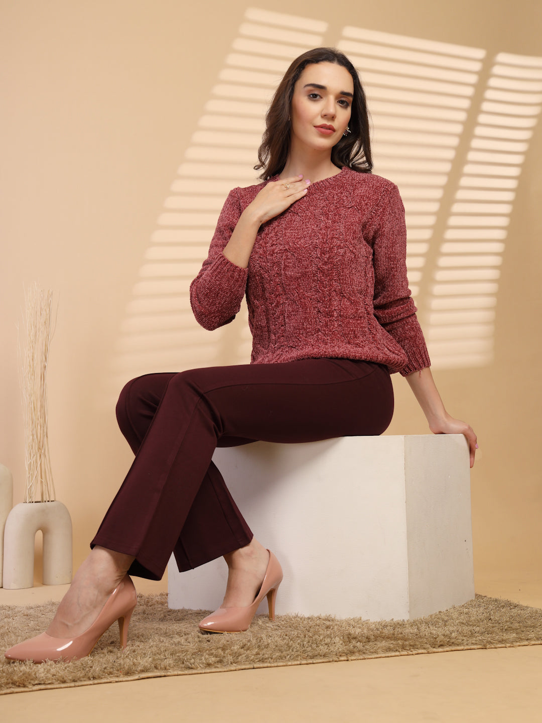 Rose Dust Solid Round Neck Pullover Sweater