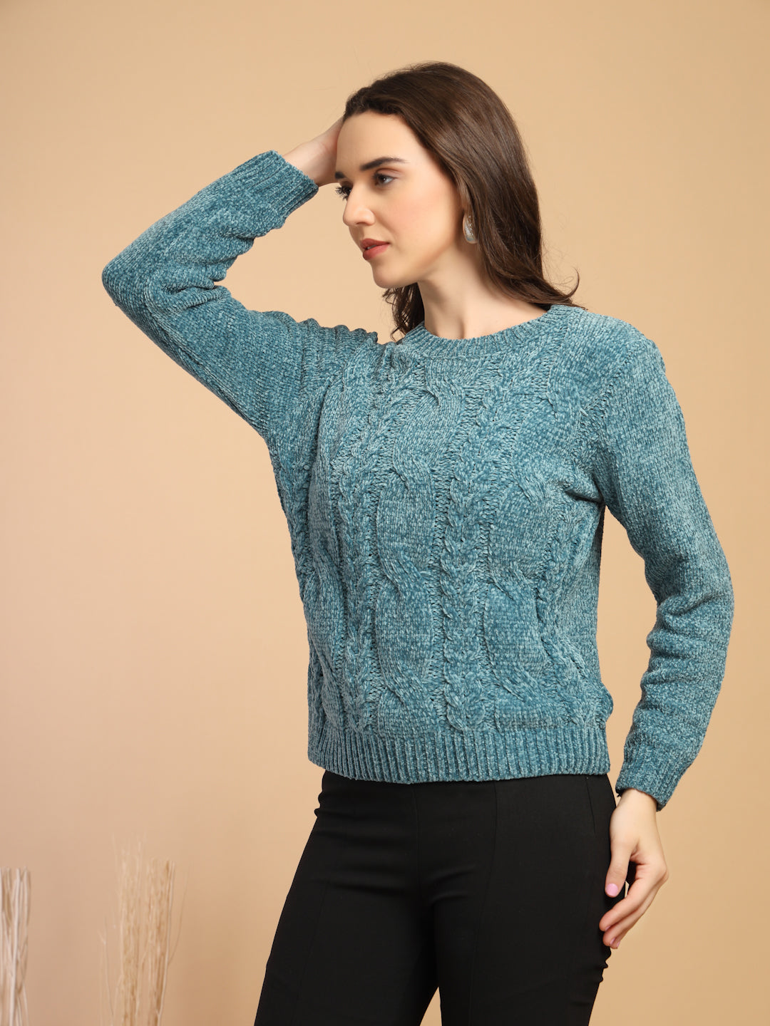 Teal Solid Round Neck Pullover Sweater