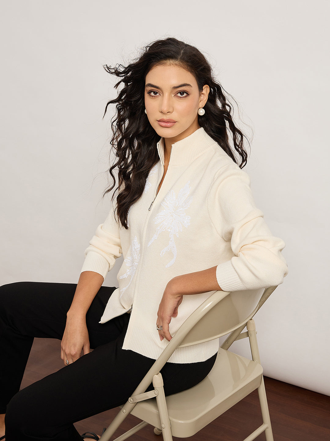 Cream Embellished Sweater With Front Zip