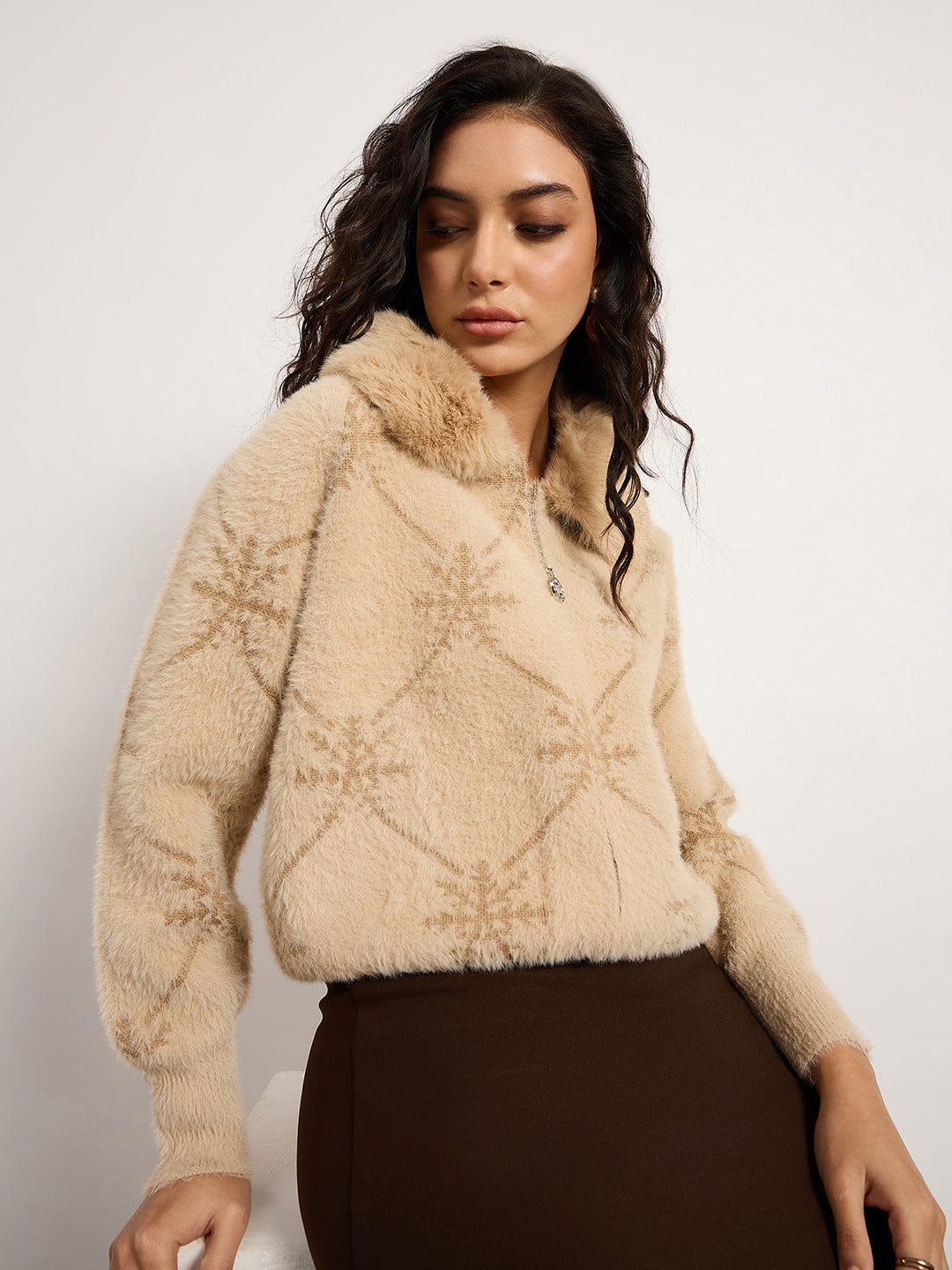 Khaki Cardigan With Fur Collar & Front Zip