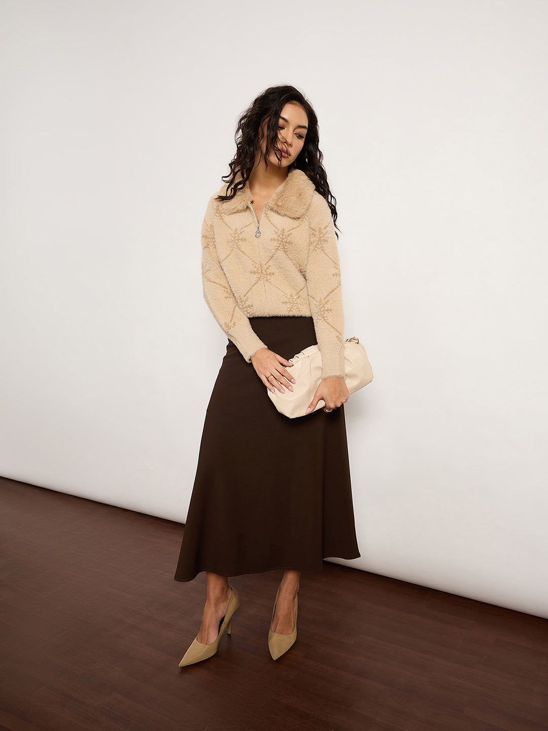 Khaki Cardigan With Fur Collar & Front Zip