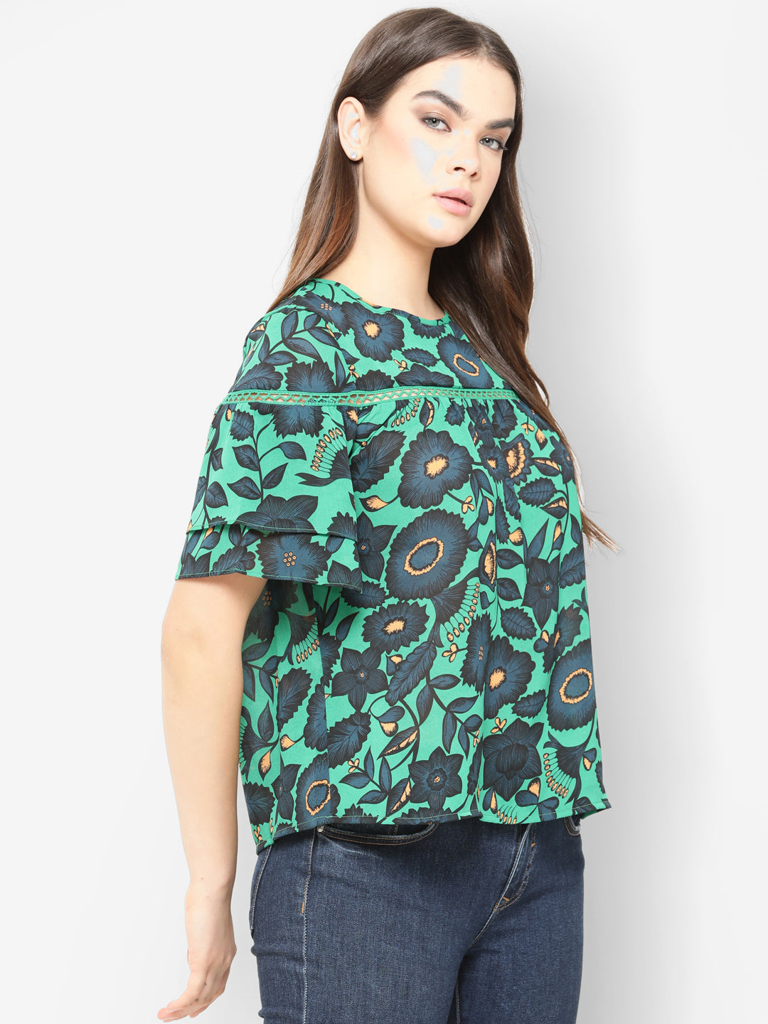 Gipsy Round Neck Floral Lace Trimming Printed Top