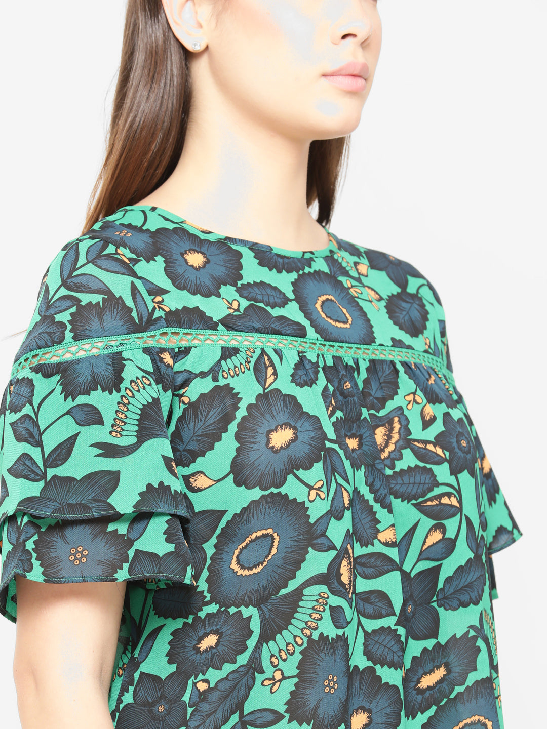 Gipsy Round Neck Floral Lace Trimming Printed Top