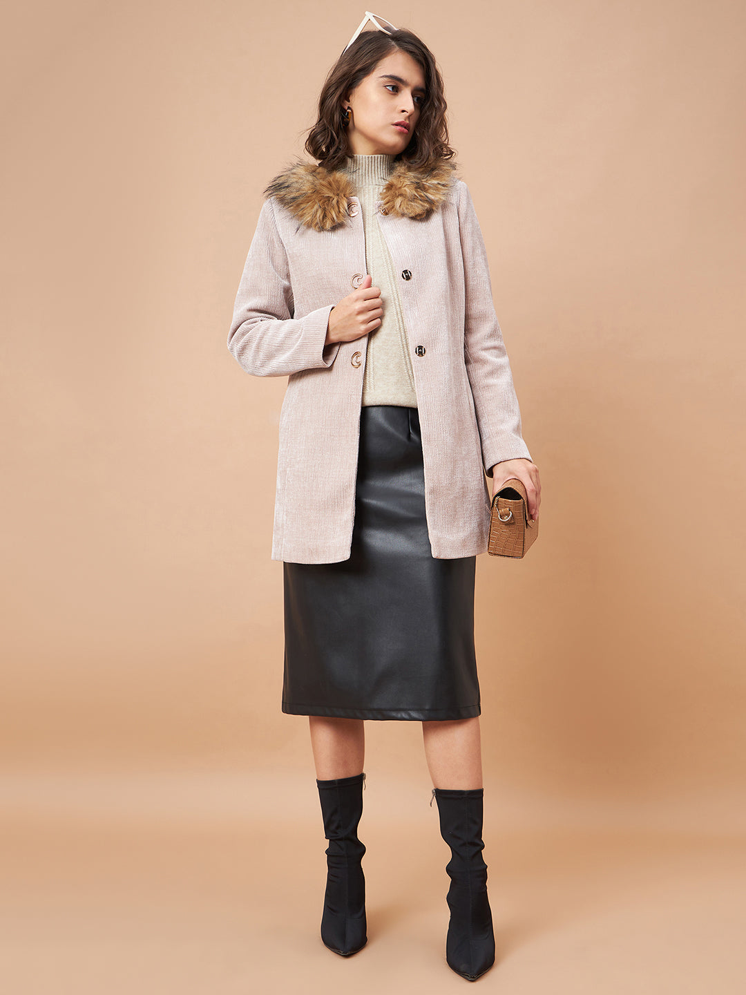 Gipsy Women Faux Fur Collar Straight Full Sleeve Shynail Jaquard Fabric Beige Coat