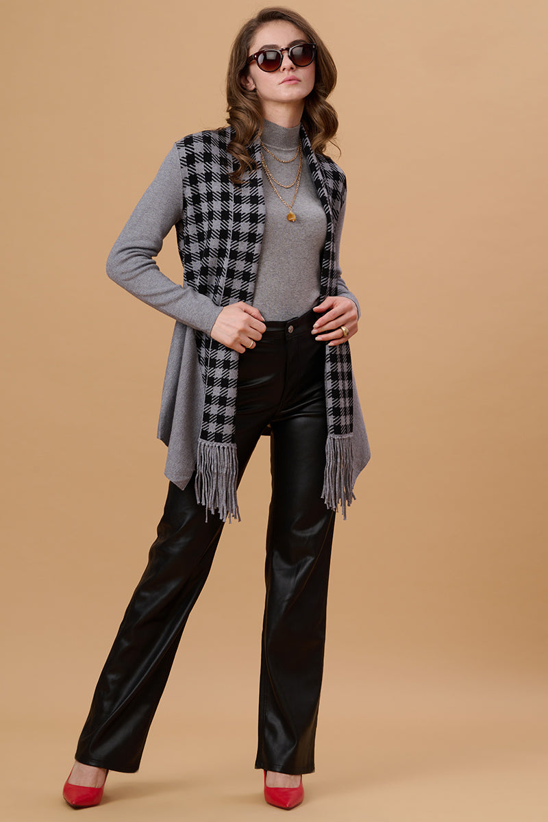 Grey Checks Regular Fit Cape for Gipsy Women – Stylish & Cozy Winter Collection