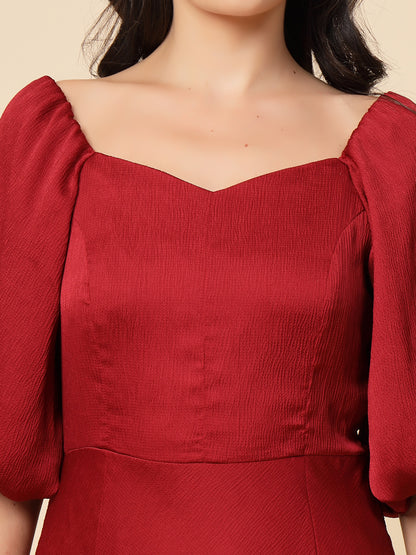 Gipsy Women Maroon Solid Satin Puffed Half Sleeve Sweatheart Maxi Dress