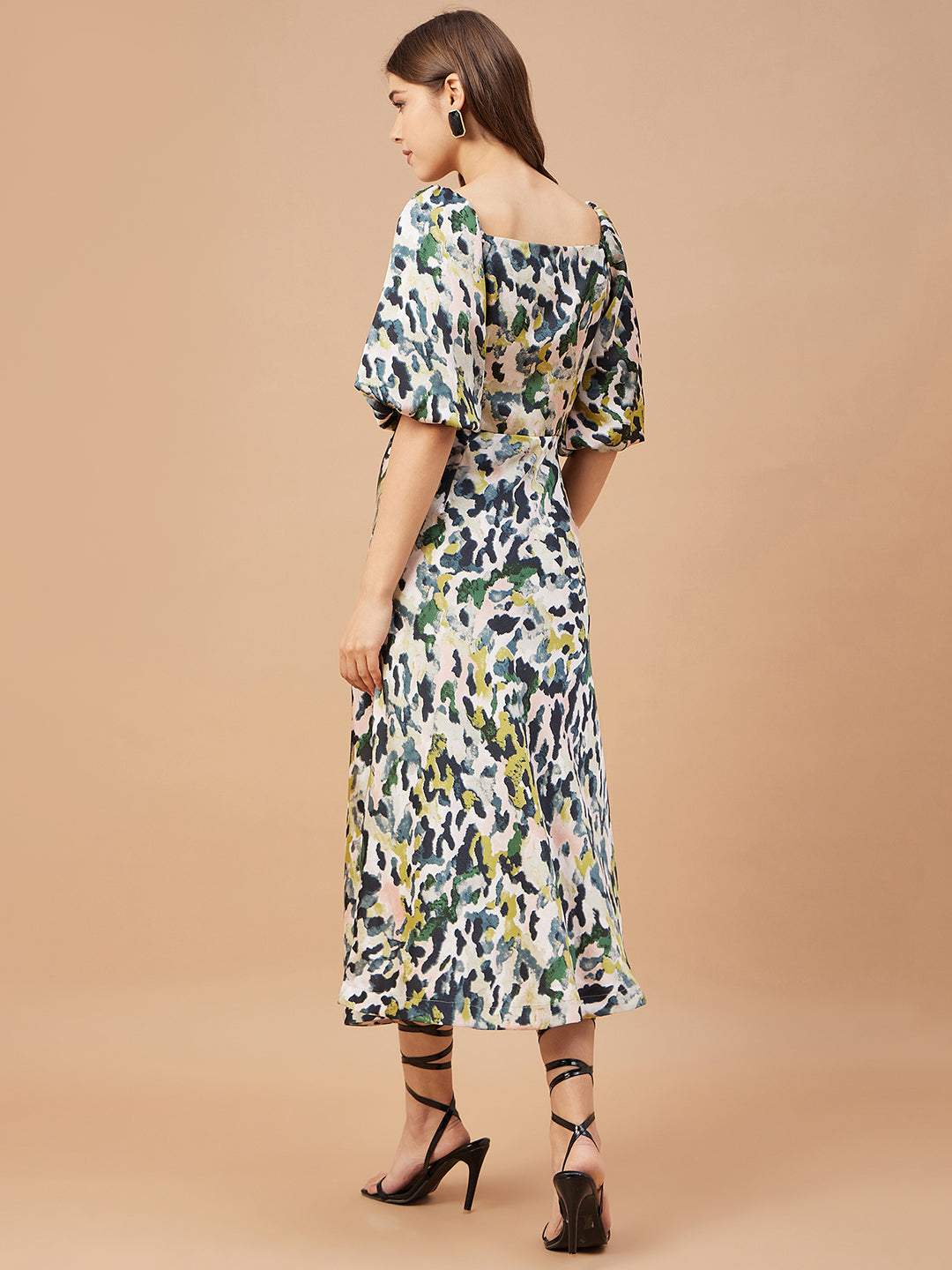 Gipsy Women Green Print Satin Regular Sleeve Sweetheart Neck Dress