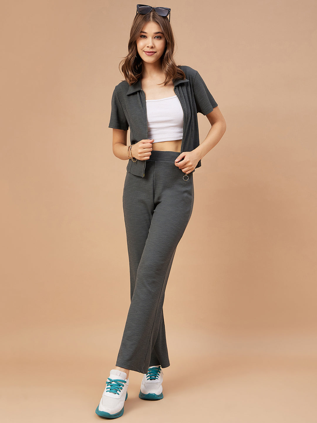 Gipsy Women Olive Solid Poly Knit Regular Sleeve Collar Neck Co-Ord Sets