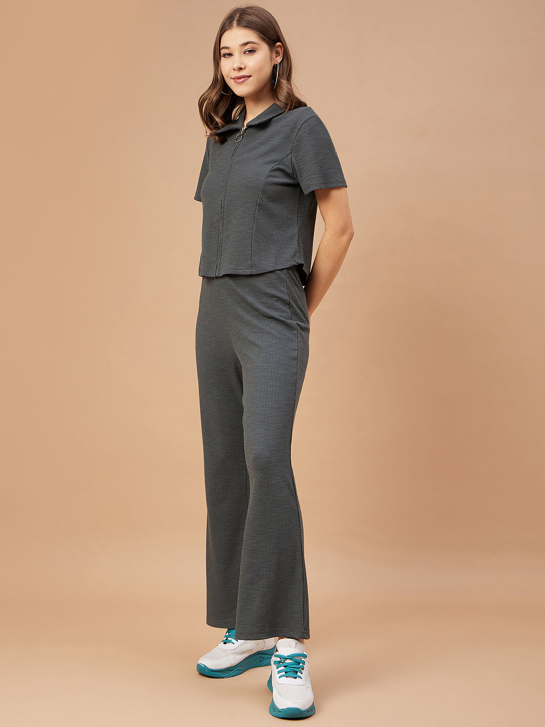 Gipsy Women Olive Solid Poly Knit Regular Sleeve Collar Neck Co-Ord Sets