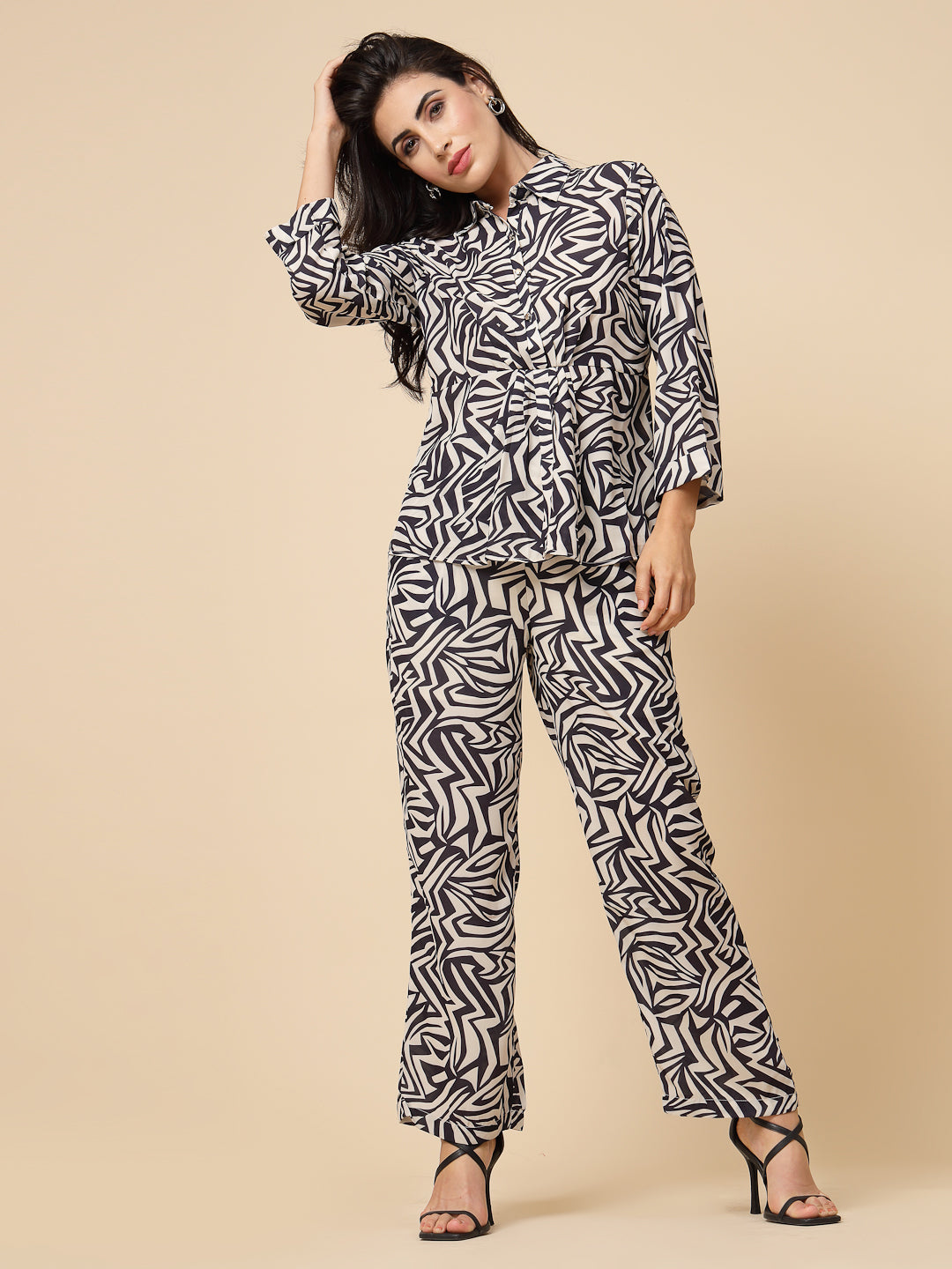 Gipsy Women Black Printed Georgette Bishop Full Sleeve Collared Neck Cord Set