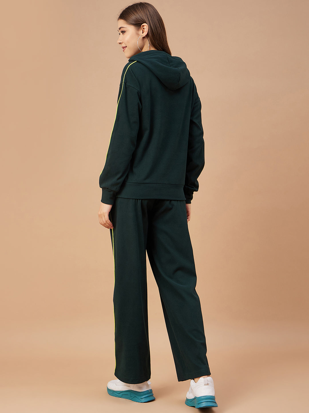 Gipsy Women Bottle Green Solid Cotton/Poly Regular Sleeve Hooded Neck Co-Ord Set